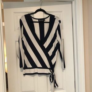 7th Ave NY&C sweater